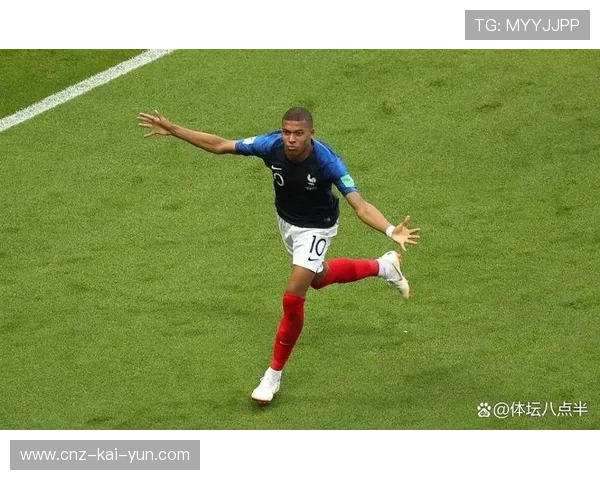 死亡之组压力山大，姆巴佩仍保持自信：在逆境中绽放的领跑者