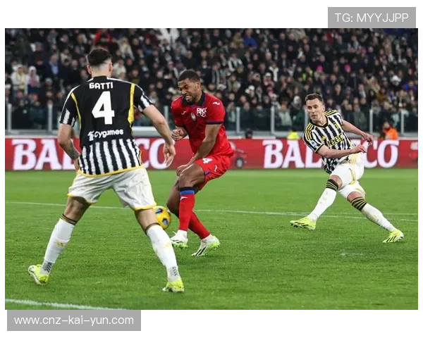 尤文通过前场多点轮换找到得分机会,角球致胜的战术揭秘 尤文通过前场多点轮换找到得分机会,角球致胜的战术揭秘